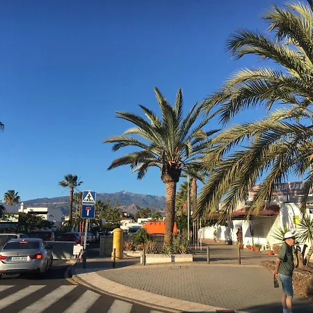 Silvia Apartman Costa Del Silencio