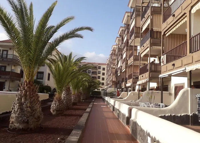 Silvia Apartment Costa Del Silencio