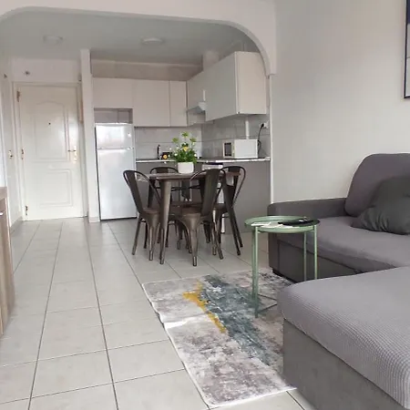 Apartamento Silvia Costa del Silencio